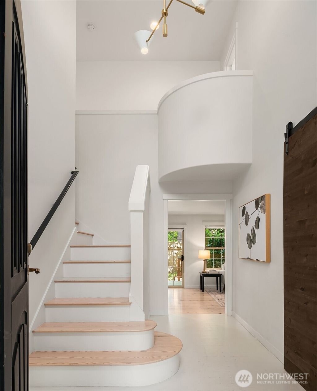 Photo of 12916 NE 91st Lane, Kirkland, WA 98033 (MLS # 2384451)