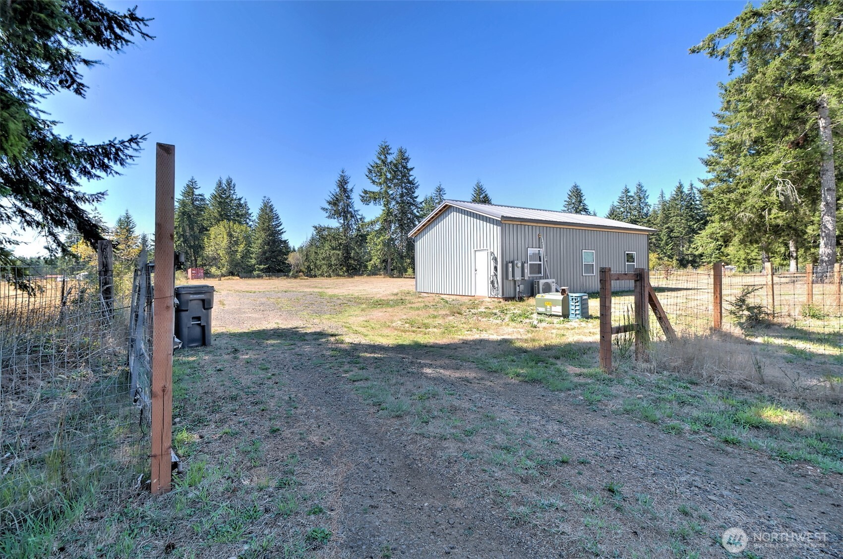 1982 W Ford Loop Road