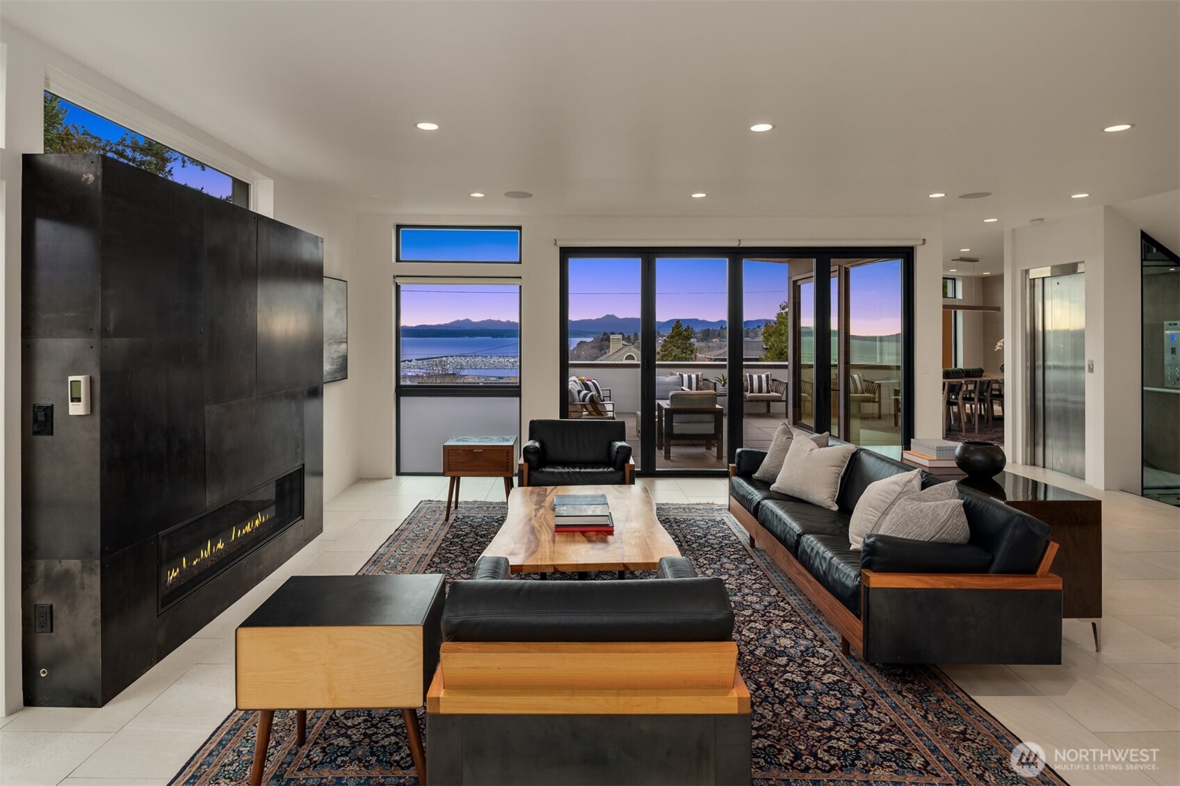 1400 Olympic Way W