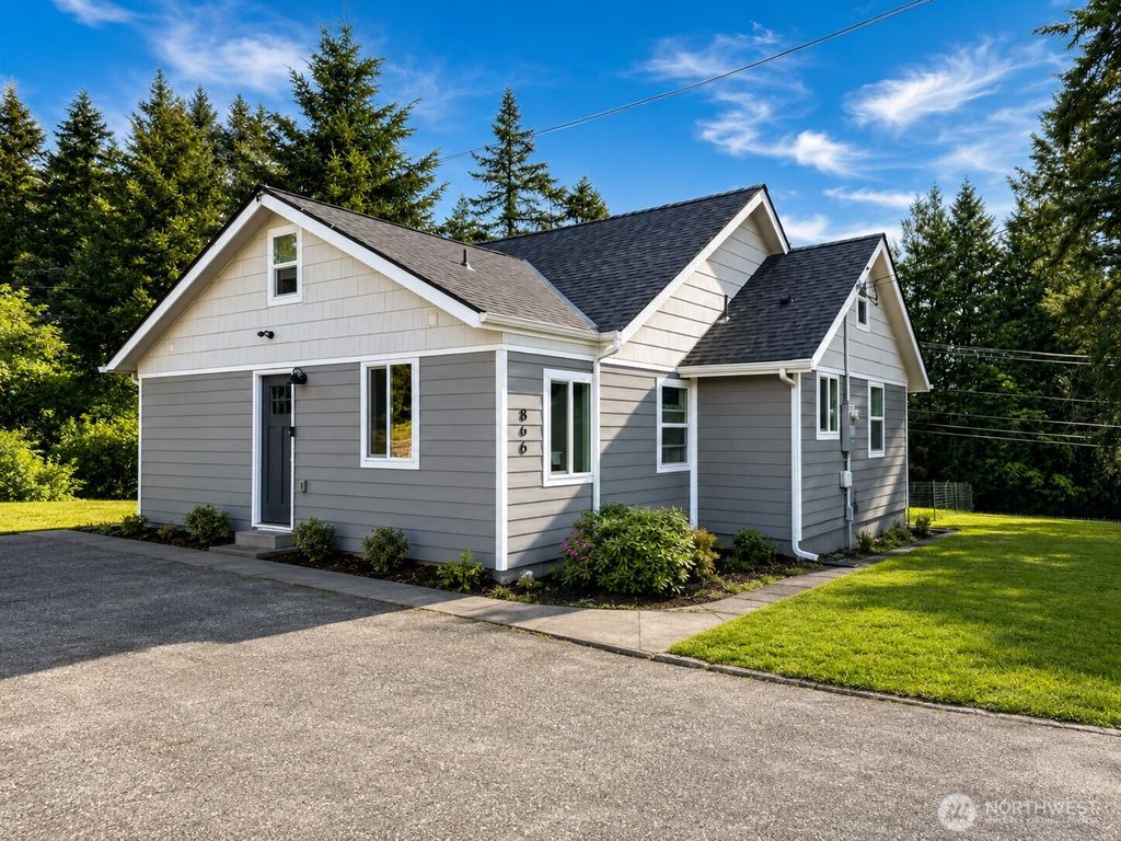 Photo of 866 NW Karkainen Lane, Poulsbo, WA 98370 (MLS # 2524977)