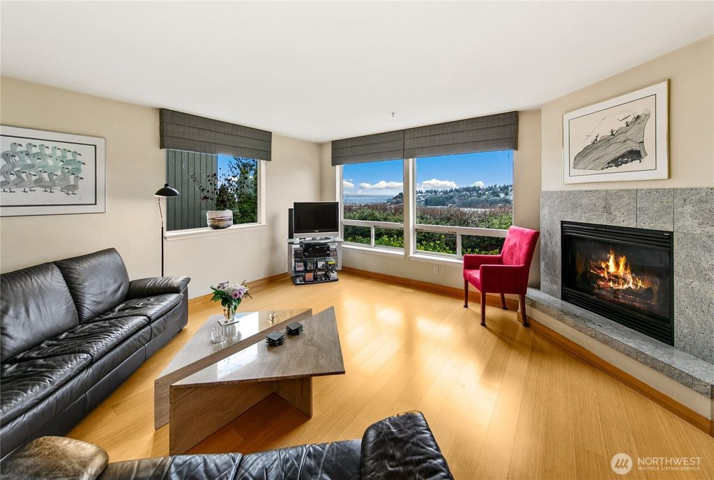 Photo of 1959 12th Avenue W #1S, Seattle, WA 98119 (MLS # 2320082)