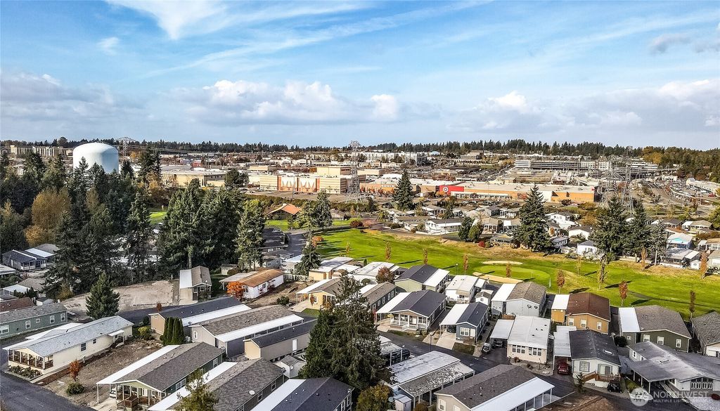 Photo of 2101 S 324th Street #62, Federal Way, WA 98003 (MLS # 2508020)