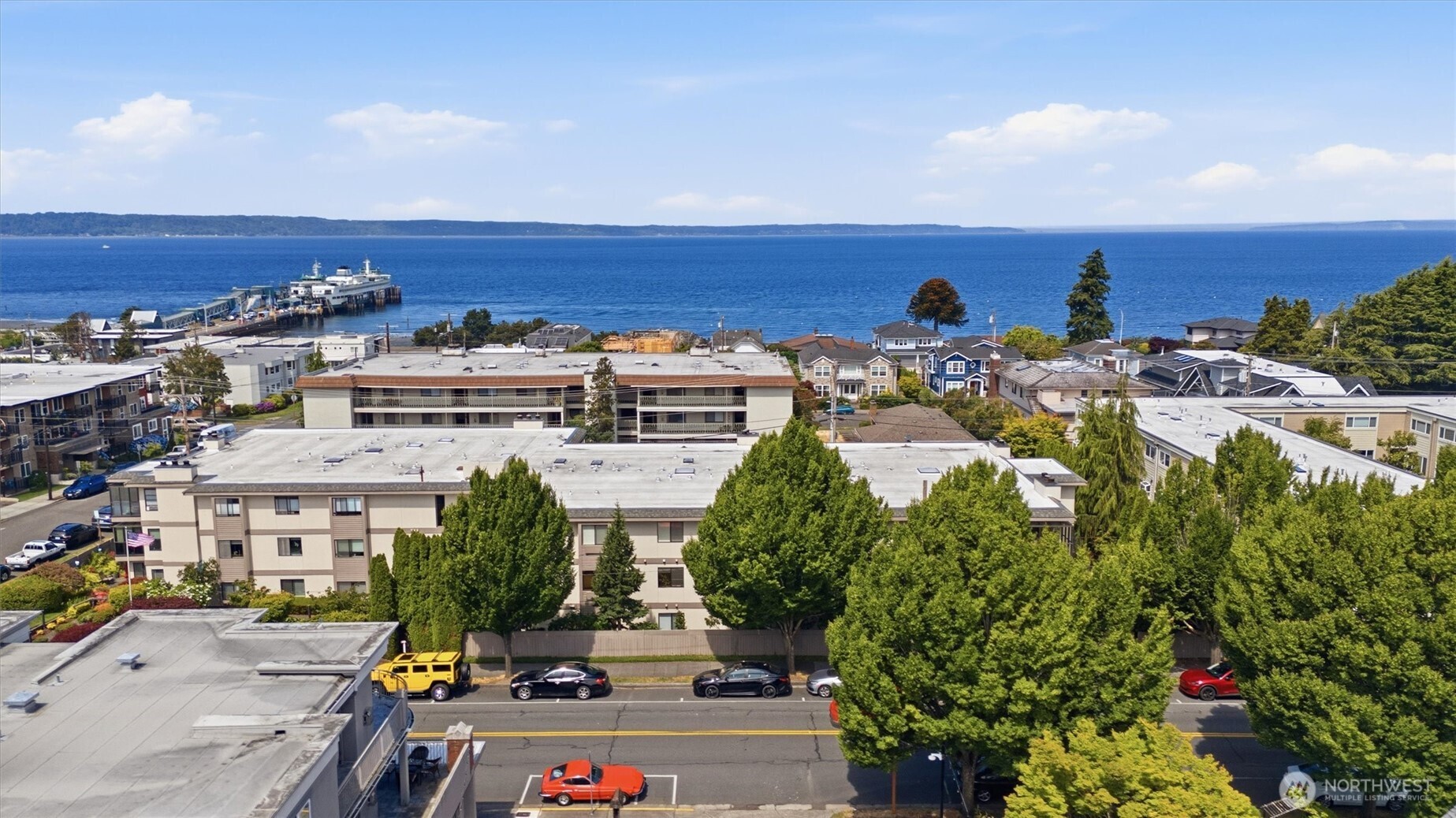 201 3rd Avenue N 317