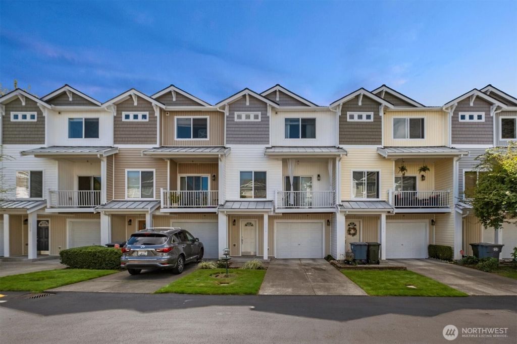 Photo of 5305 Military Rd E #D, Tacoma, WA 98446 (MLS # 2535543)