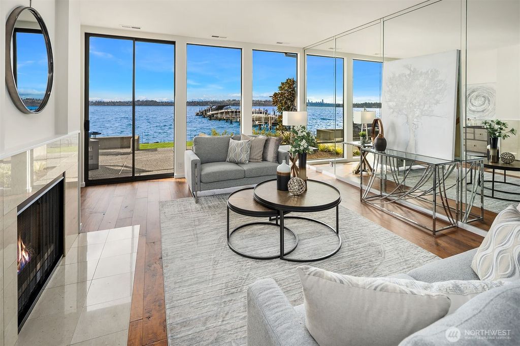 Photo of 6363 Lake Washington Boulevard NE #102, Kirkland, WA 98033 (MLS # 2485422)