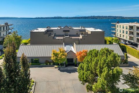 Photo of 6363 Lake Washington Boulevard NE #102, Kirkland, WA 98033 (MLS # 2485422)