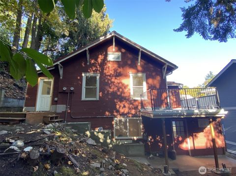 Photo of 2611 3rd Avenue W, Seattle, WA 98119 (MLS # 2455881)