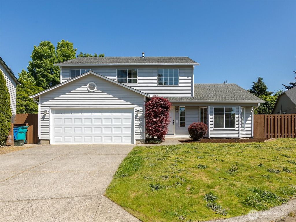 Photo of 14812 NE 74th Circle, Vancouver, WA 98682 (MLS # 2519484)