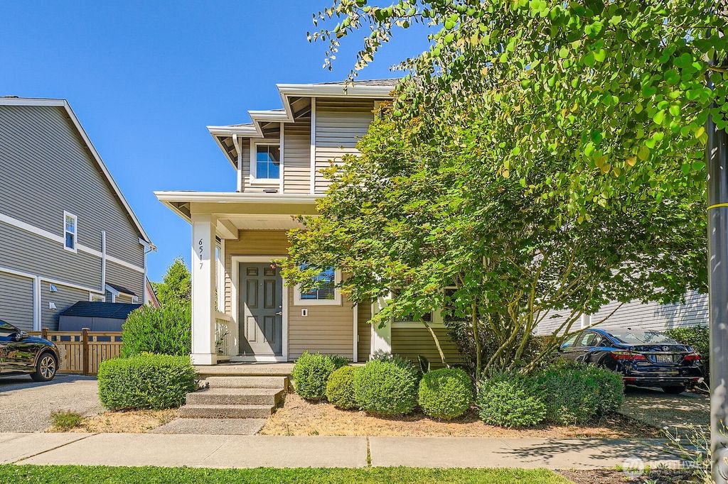 Photo of 6517 29th Avenue SW, Seattle, WA 98126 (MLS # 2406890)