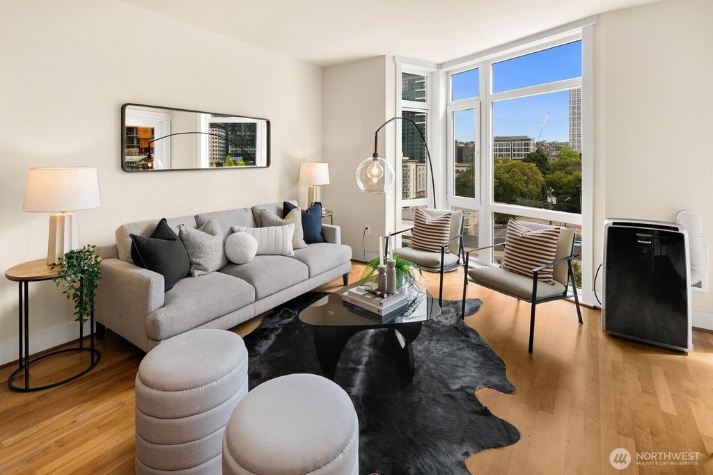 Photo of 699 John Street #617, Seattle, WA 98109 (MLS # 2422565)