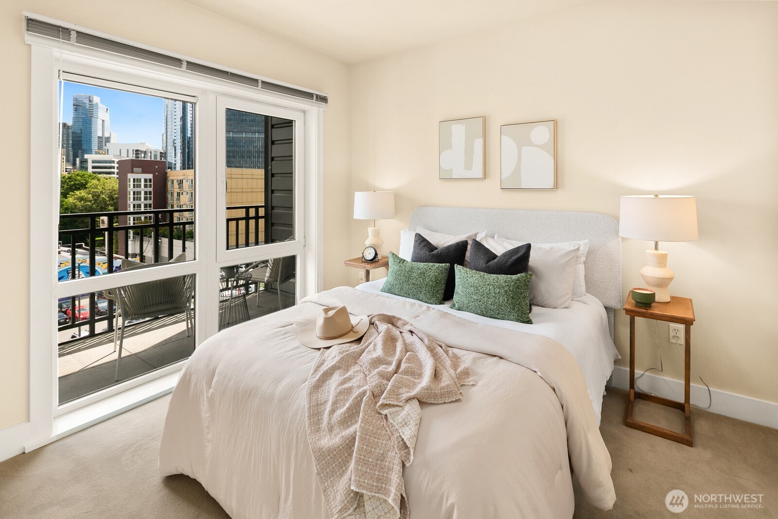 699 John Street 617
