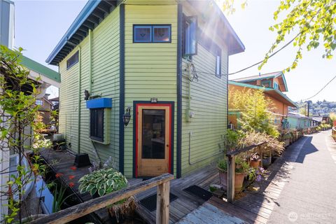 Photo of 2025 Fairview Avenue E #E, Seattle, WA 98102 (MLS # 2413125)