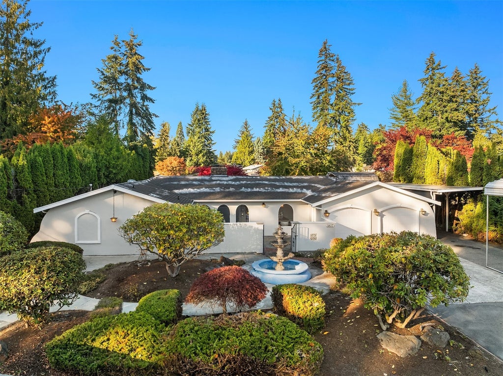 Photo of 3807 113th Street SE, Everett, WA 98208 (MLS # 2595648)