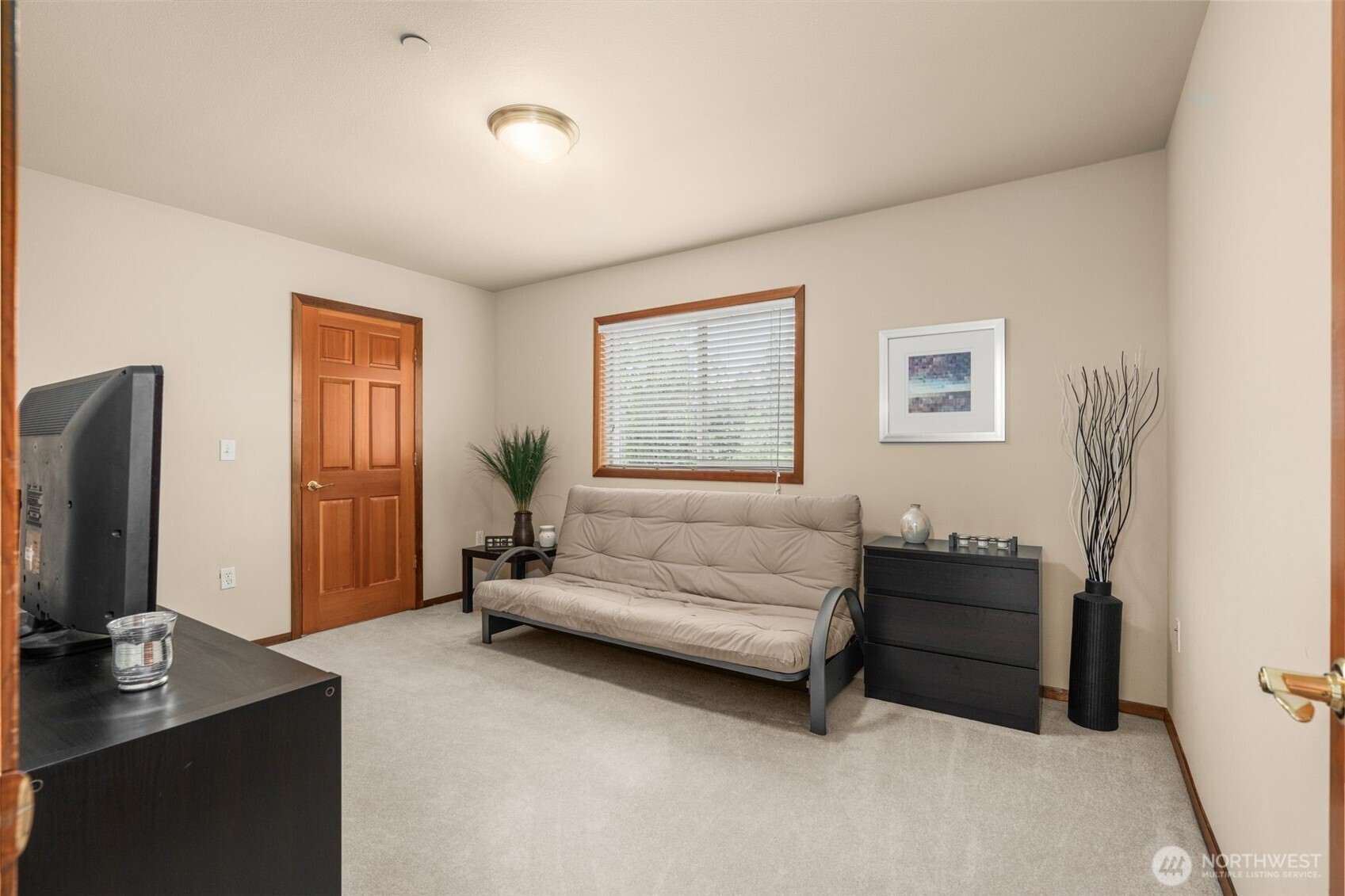 Issaquah, Washington 98027, United States, 4 Bedrooms Bedrooms, ,4 BathroomsBathrooms,Residential,Active,139615