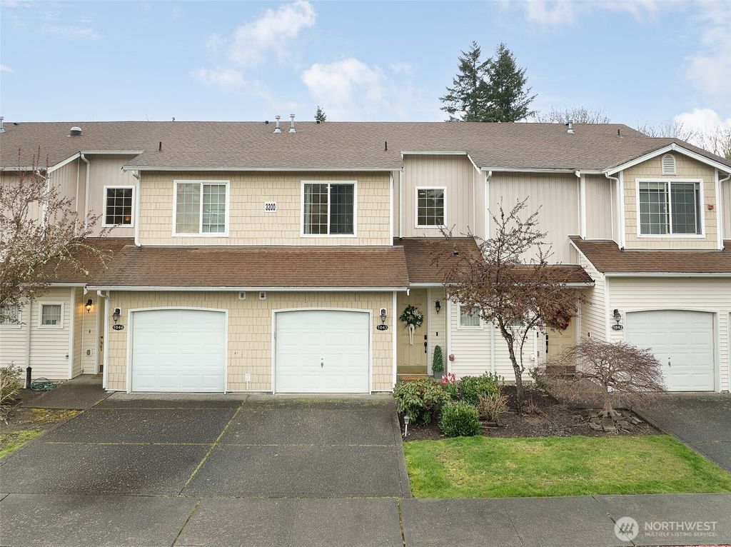 Photo of 3200 SE 12th Street #1043, Renton, WA 98058 (MLS # 2499902)