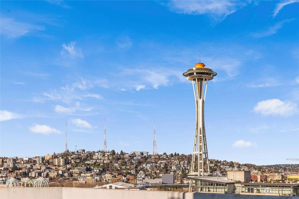 Photo of 2621 2nd Avenue #1004, Seattle, WA 98121 (MLS # 2038628)