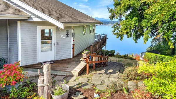 428 FARRAGUT AVE N, PORT ORCHARD, WA 98366 - Image 8e16ee174f96d9fe3beb062a9a4cfeca/965849792