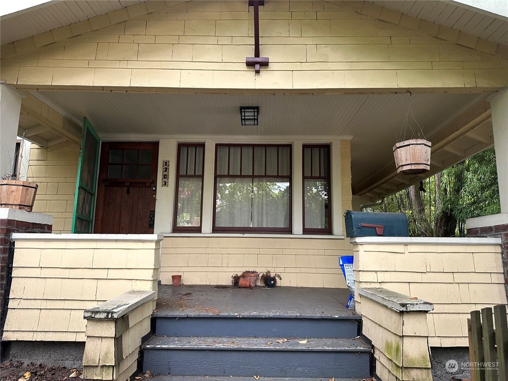 Photo of 1203 N Allen Place, Seattle, WA 98103 (MLS # 2177159)