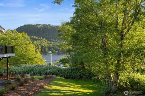 Photo of 18158 Freedom Lane, Mount Vernon, WA 98274 (MLS # 2390475)