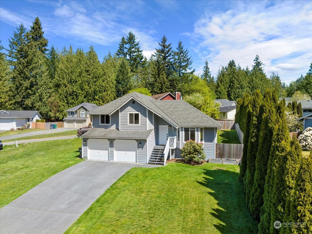 Photo of 9327 15th Street SE, Lake Stevens, WA 98258 (MLS # 2226989)