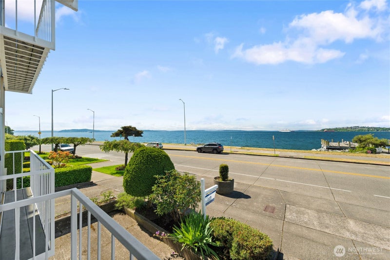 1156 Alki Avenue SW 104