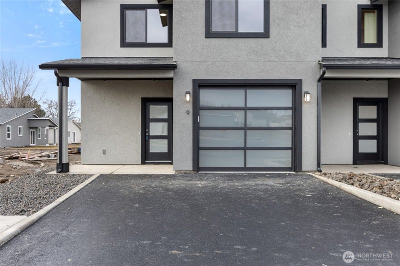 601 Dorsing Street D21