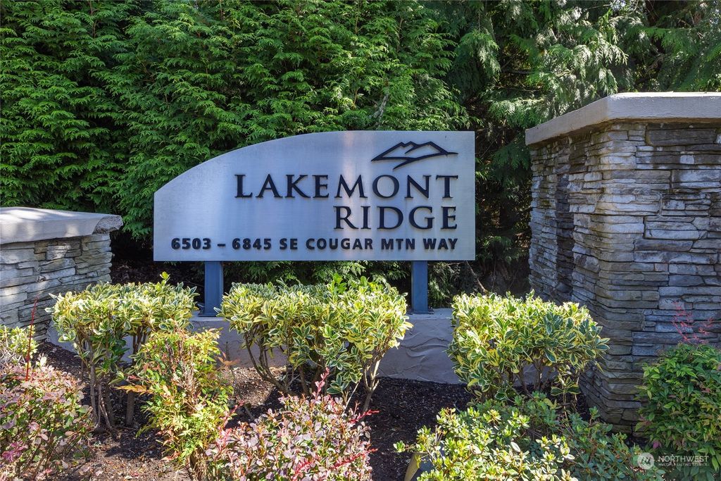 Photo of 6705 SE Cougar Mountain Way #1, Bellevue, WA 98006 (MLS # 2295310)