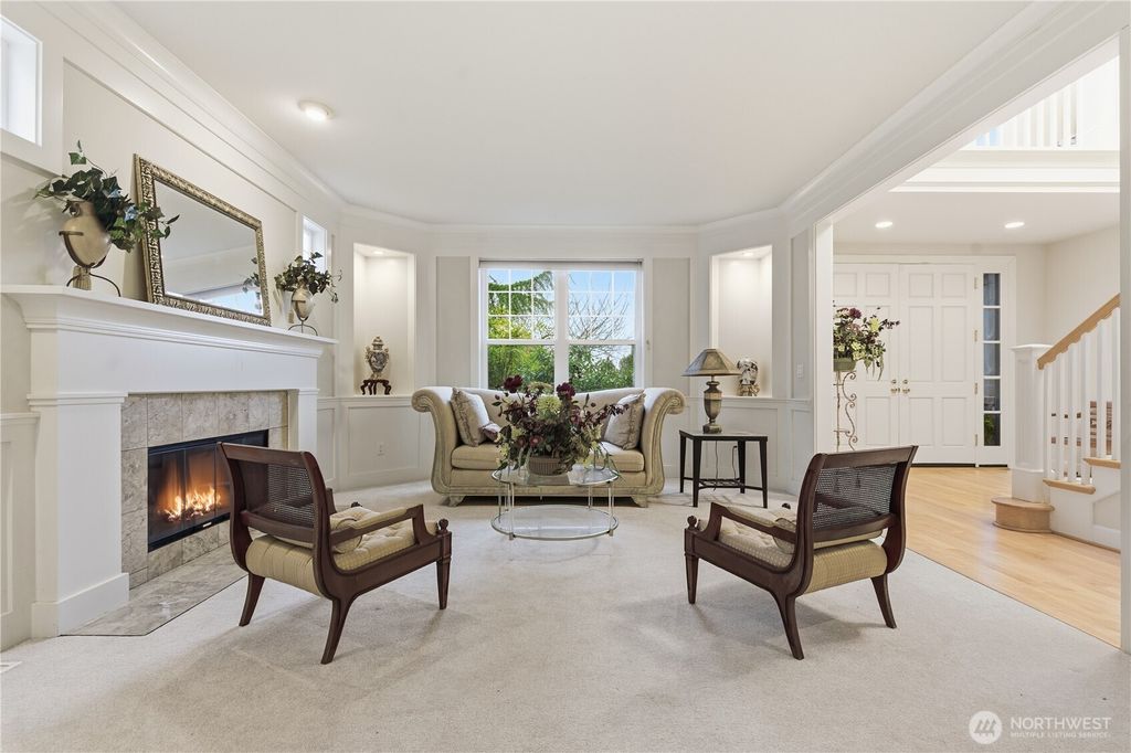 Photo of 6082 167th Avenue SE, Bellevue, WA 98006 (MLS # 2460397)