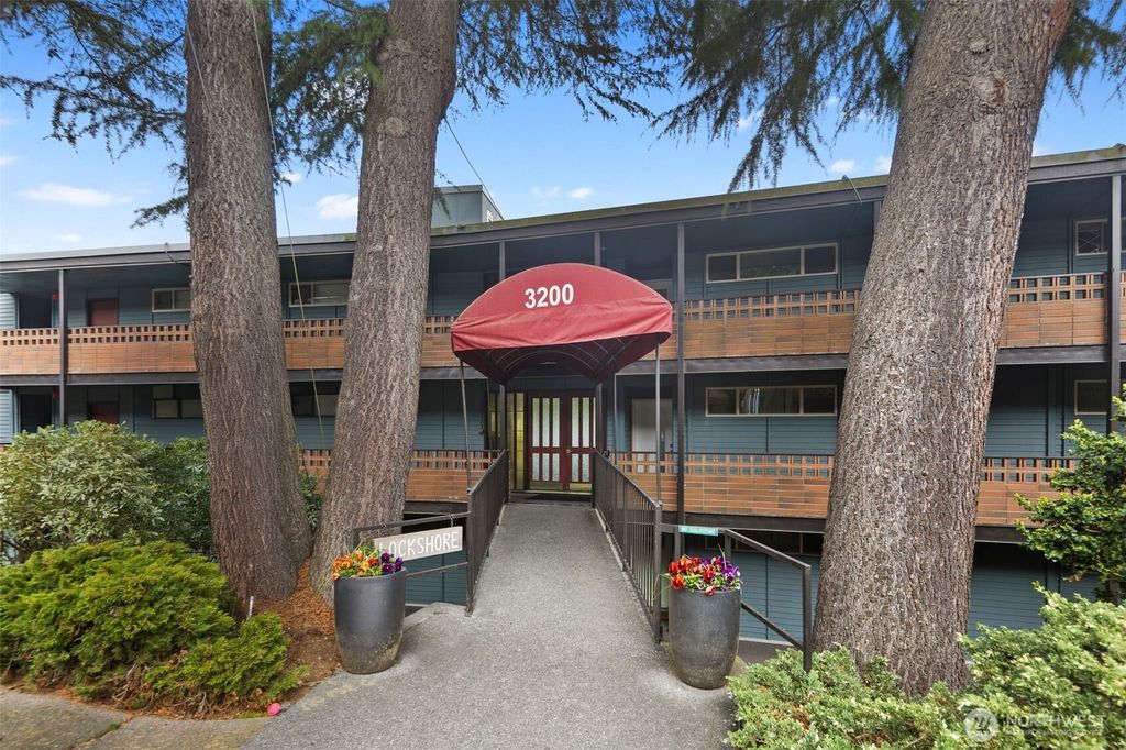 Photo of 3200 W Commodore Way #210, Seattle, WA 98199 (MLS # 2349128)