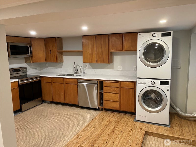 809 NE 62nd Street