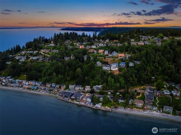 2832 SW 171st Street Burien WA 98166