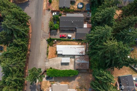 A home in Spanaway