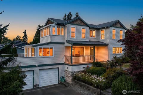 Photo of 911 Brookmere Street, Edmonds, WA 98020 (MLS # 2554175)