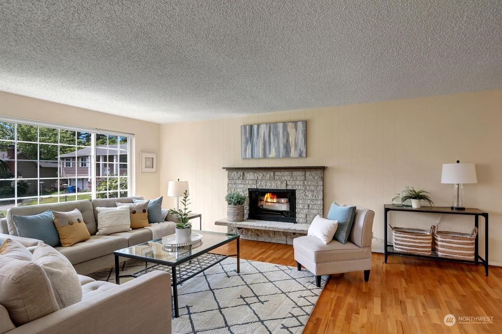 Photo of 18014 Wayne Avenue N, Shoreline, WA 98133 (MLS # 2066414)