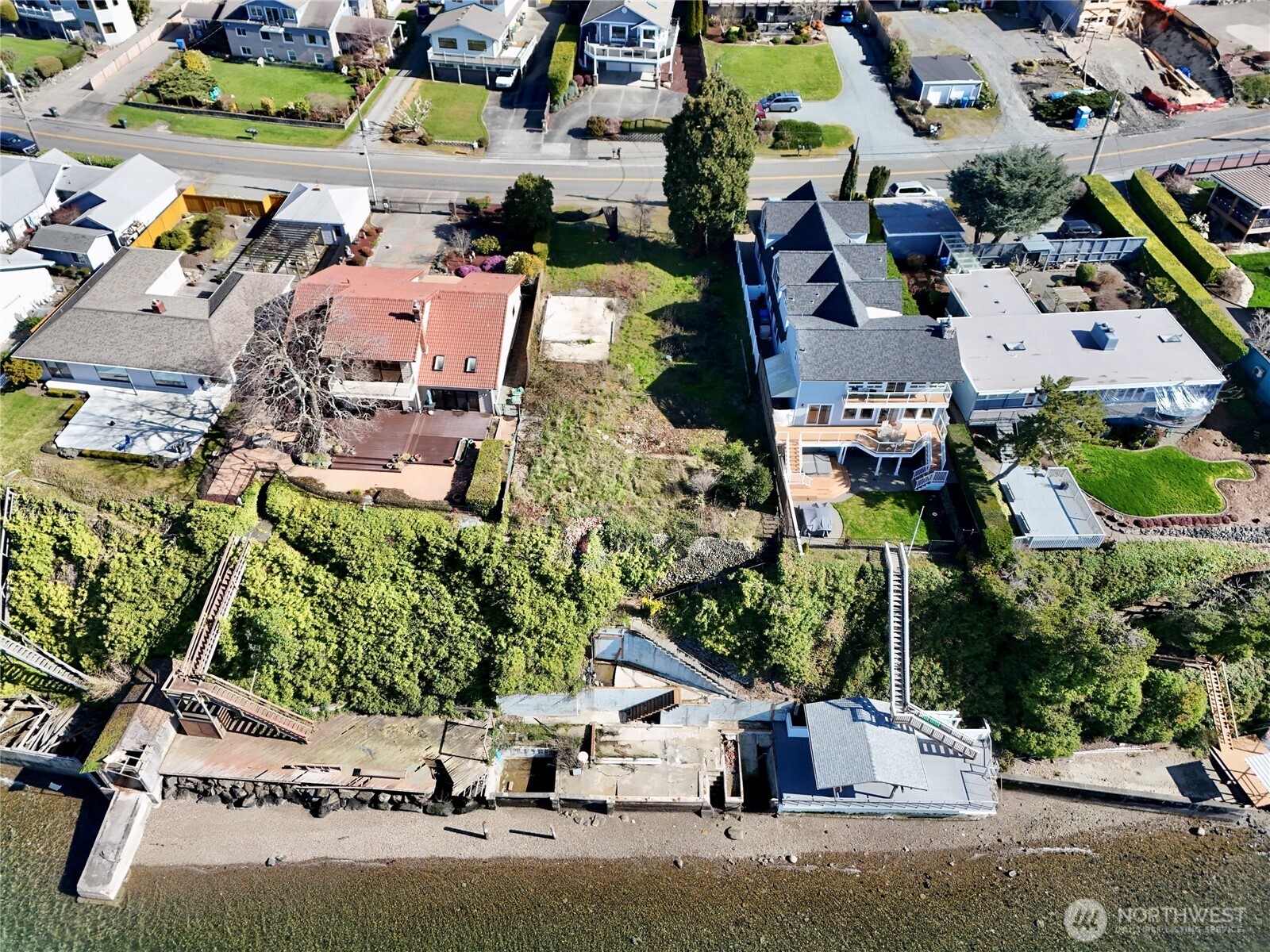 4904 Tok A Lou Drive NE