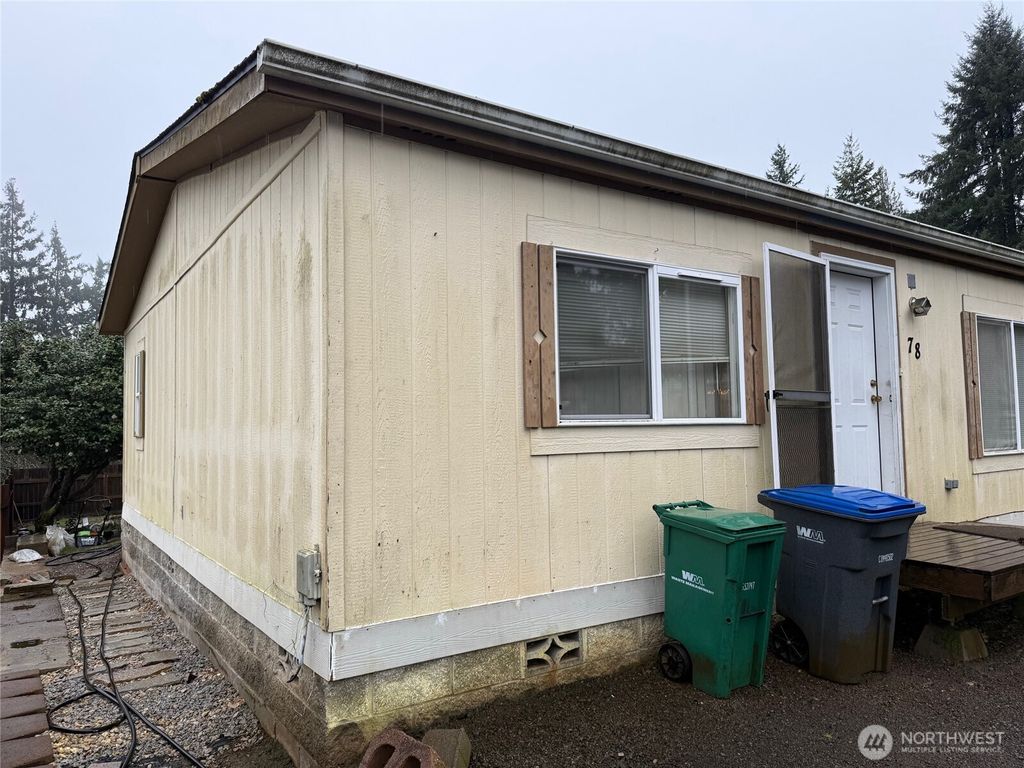 Photo of 78 Sunnyhill Road W, Bremerton, WA 98312 (MLS # 2474580)