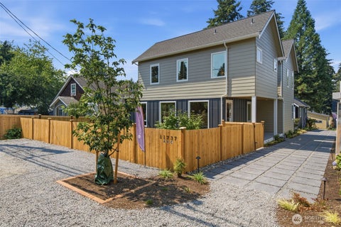 Photo of 11737 40th Avenue NE #A, Seattle, WA 98125 (MLS # 2565051)