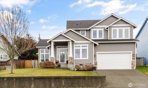 Photo of 1676 SW Ulysses Street, Oak Harbor, WA 98277 (MLS # 2493731)