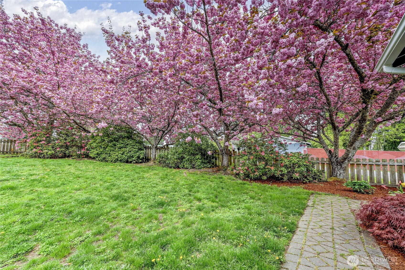 1851 NW Circle Drive N