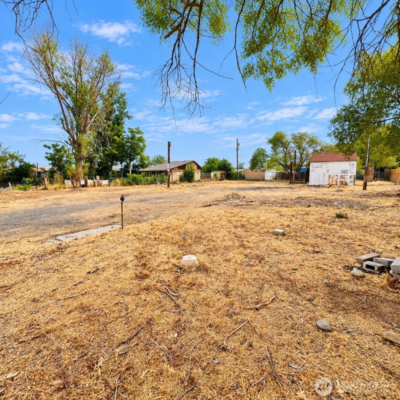 19155 Othello PL