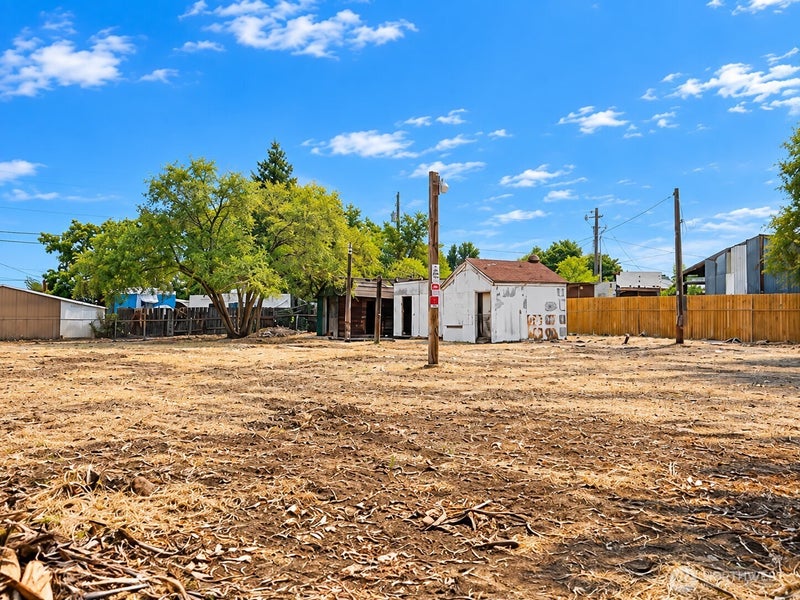 19155 Othello PL