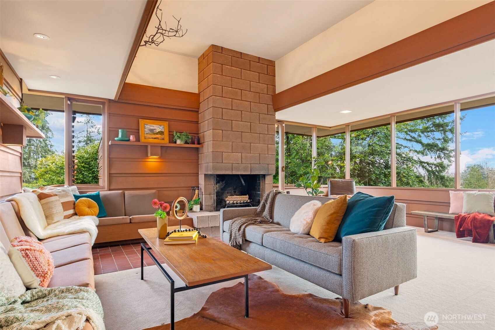 3303 S Massachusetts Street