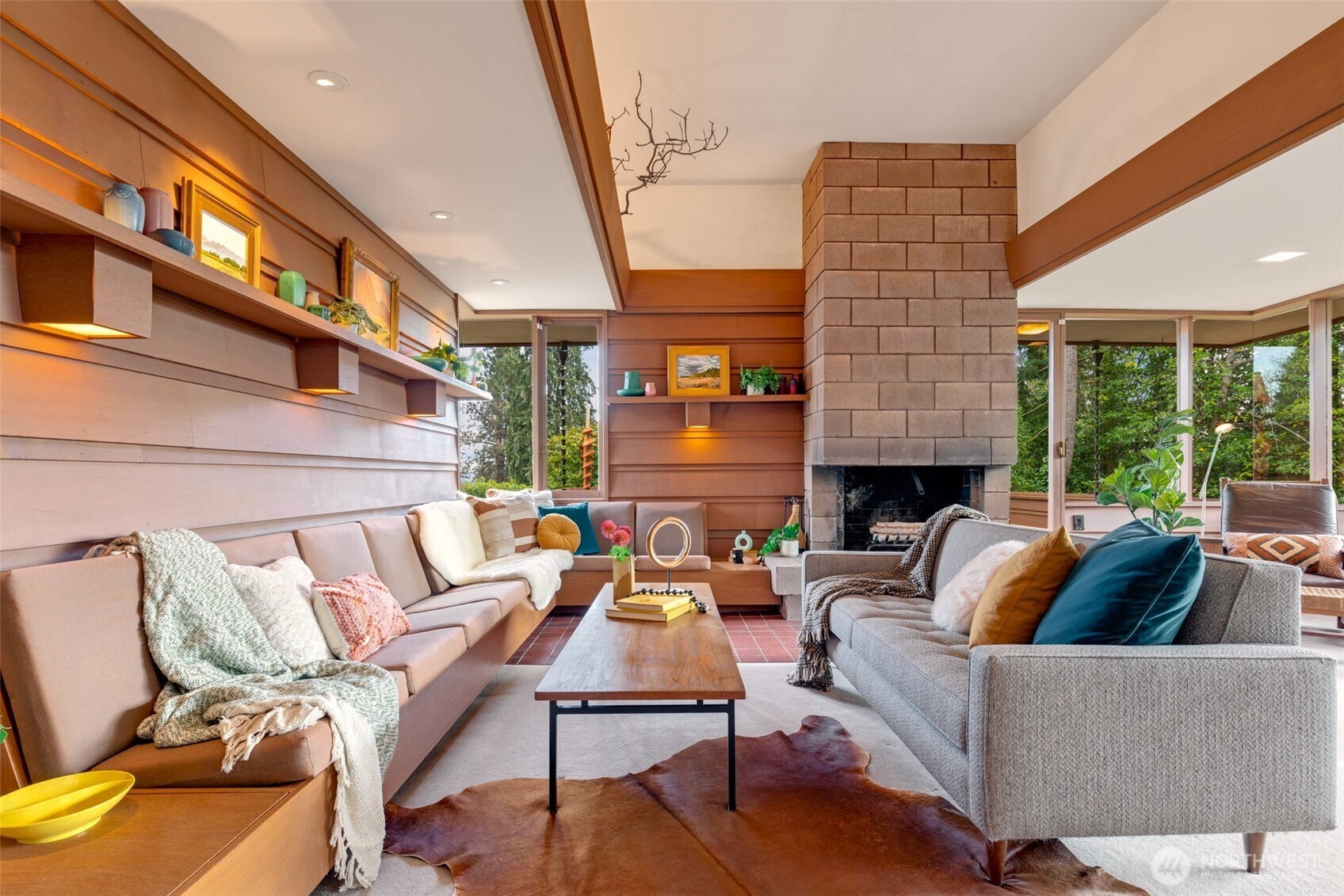 3303 S Massachusetts Street