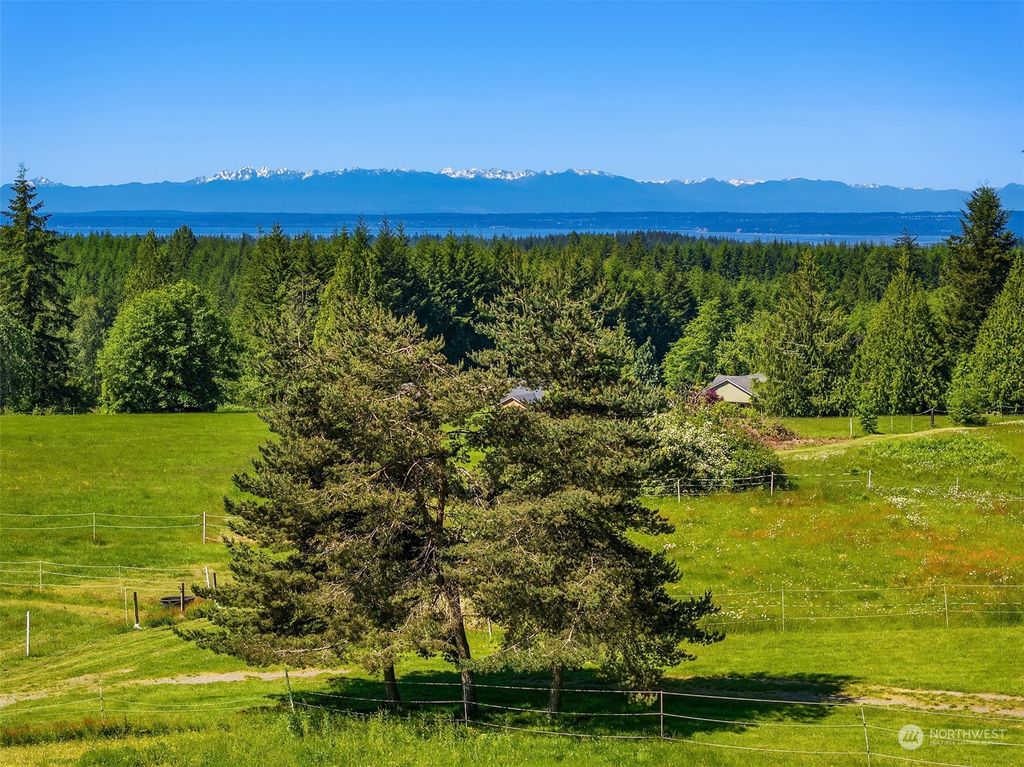 Photo of 0 6XX 300th Street NW, Stanwood, WA 98292 (MLS # 2249798)