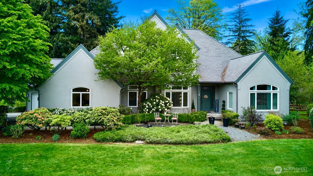 Photo of 18248 240th Ave SE Ave, Maple Valley, WA 98038 (MLS # 2515912)
