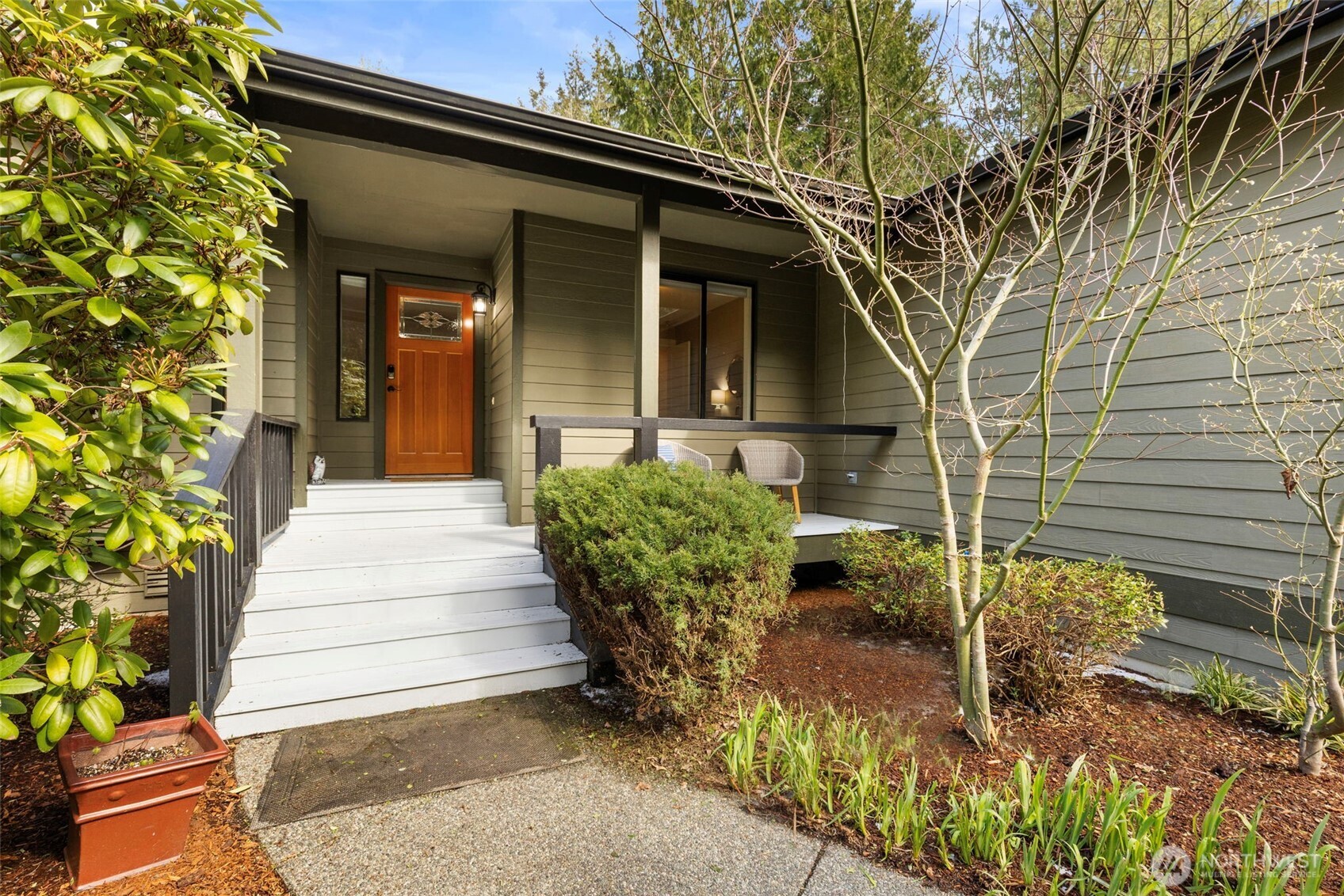 17028 Suquamish Way NE
