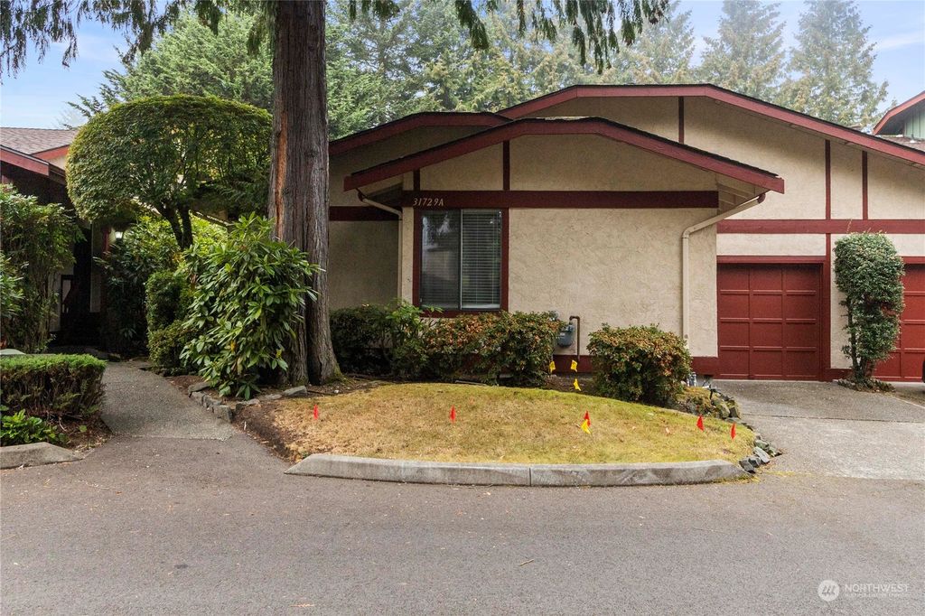 Photo of 31729 48th Lane SW #A, Federal Way, WA 98023 (MLS # 2005096)