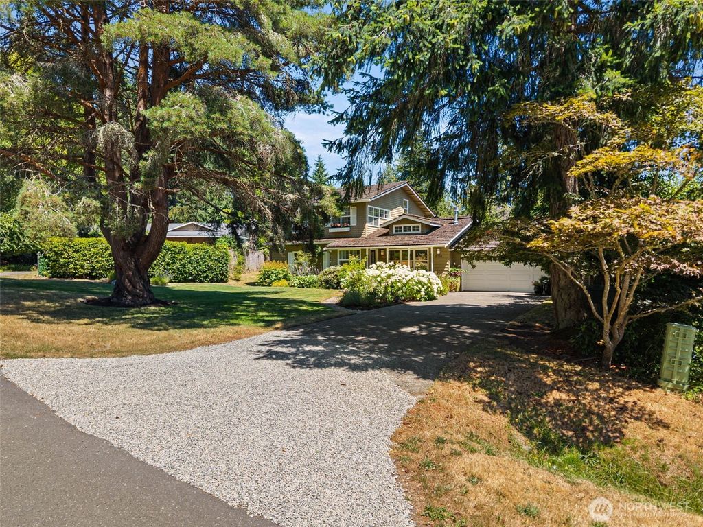 Photo of 5356 Ruby Place NE, Bainbridge Island, WA 98110 (MLS # 2553021)