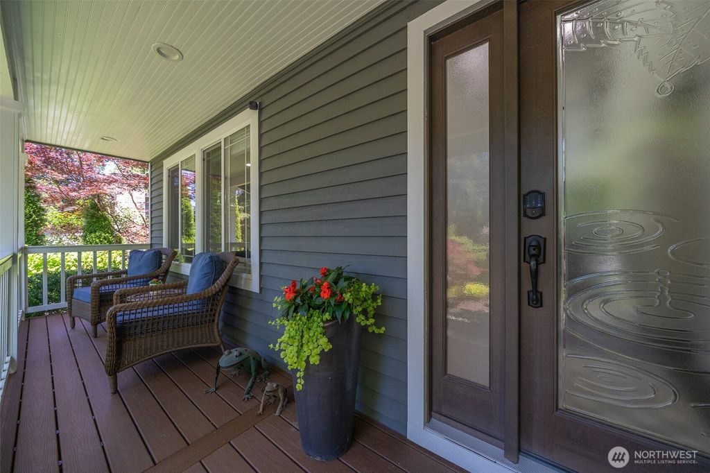 Photo of 16036 177th Place NE, Woodinville, WA 98072 (MLS # 2527438)