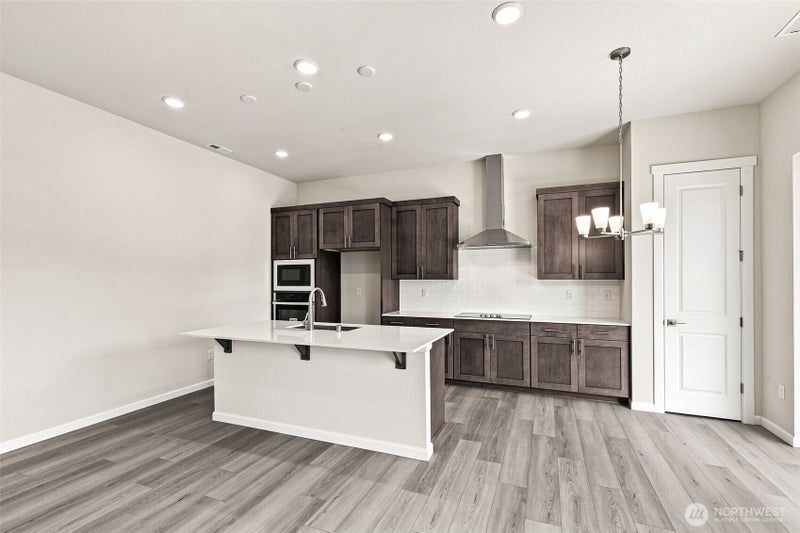 236 N 55th Street 36